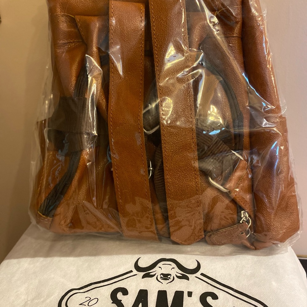 COPY - SOFT LEATHER BACKPACK SHOULDER BAG - Picture 2 of 6